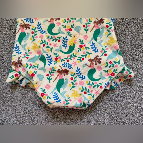 Mini Boden Halterneck Mermaid Swimsuit Ruffle Trim Size 2-3 Years Beach - Picture 11 of 12
